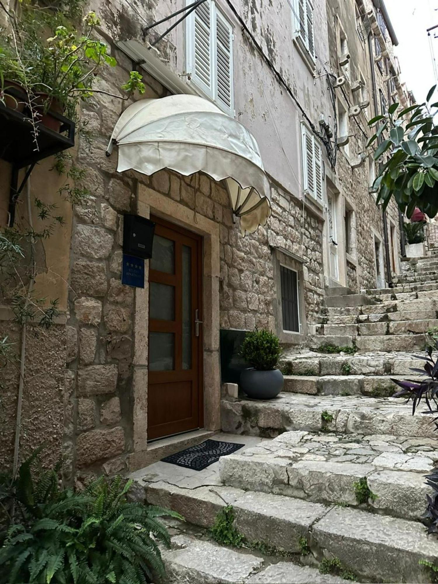 Noa Old Town Appartement *